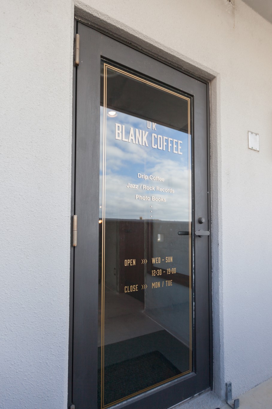 160514-uk_blank_coffee-10